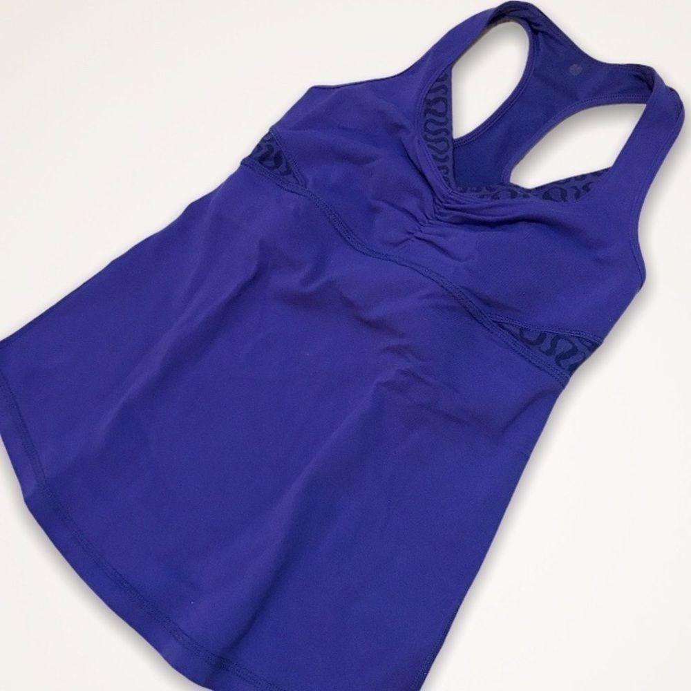LULULEMON Racerback Logo Shelf Bra Tank